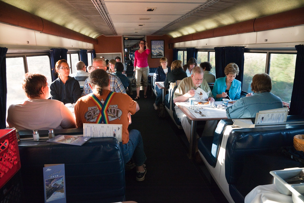 Amtrak passengers in the dinning car