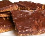 Easy Saltine Cracker Candy