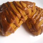 pumpkinsconeswithcinnamonicing400